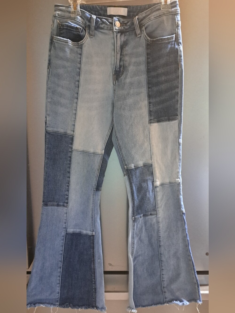 Ladies Vervet Blue Patchwork Flare Jeans Mid Rise Hippie Boho Concert Sz 29